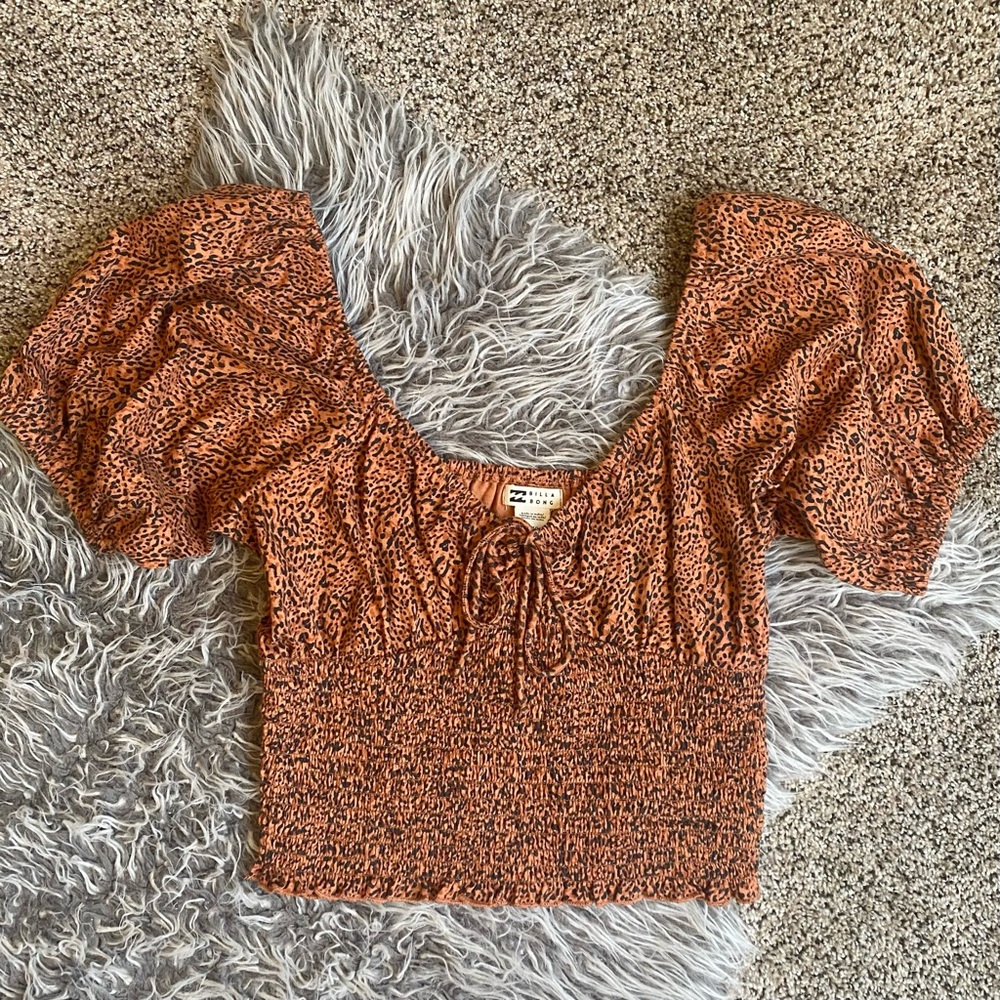 Billabong leopard print top